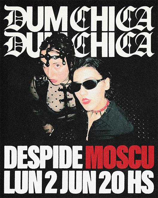 DUM CHICA EN MOSCÚ